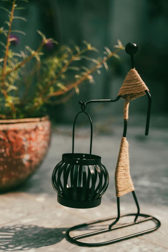 Фигурки из вязальной проволоки