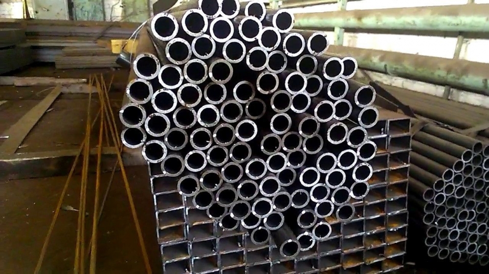 Труба стальная ВГП 15х2,8 мм